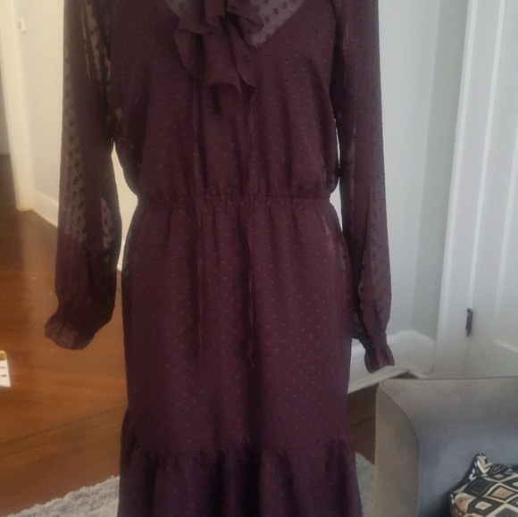 Dress - Picture 3 of 3